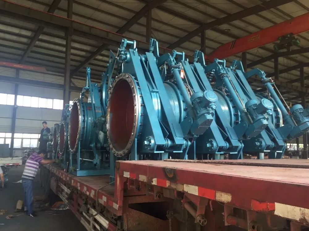 塘蝶阀门发往贵州的盲板阀